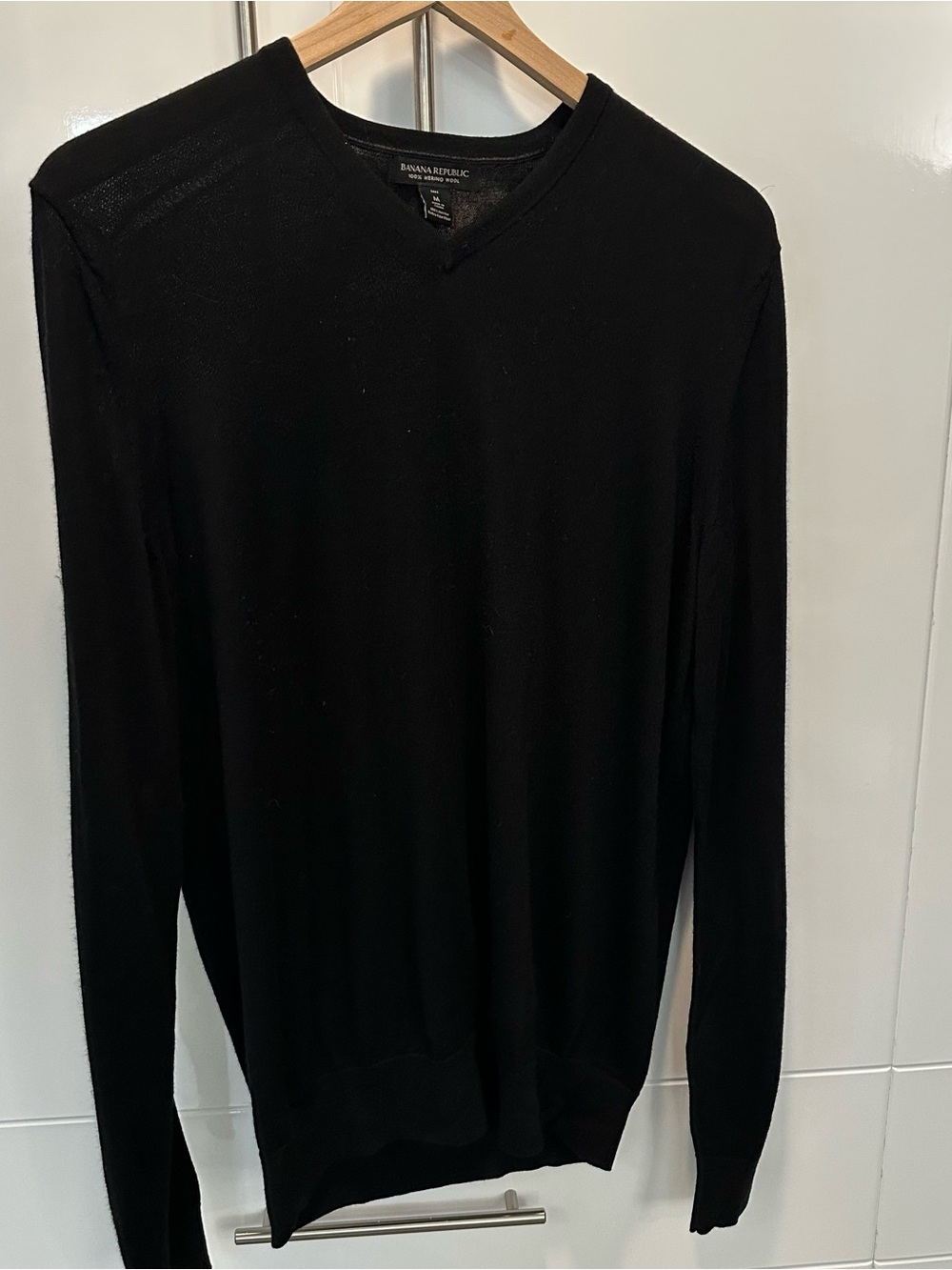 Banana Republic Black V-Neck Men's Sweater